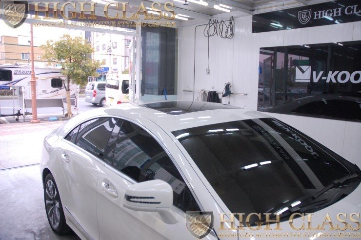 창원 루프스킨 벤츠 CLS 250d 의 시공 전 후 모습 비교해보세요 