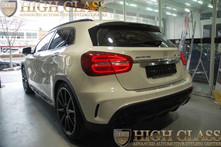 벤츠 GLA 45 AMG 의 선택 아이나비 QXD 950view [창원 하이클라스]