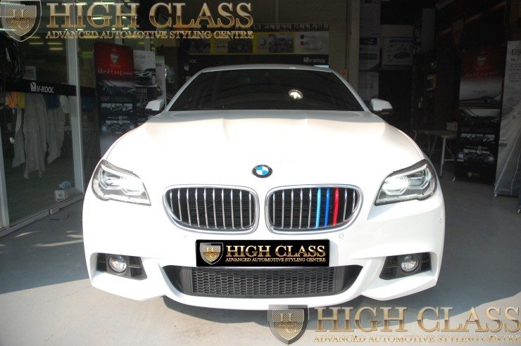 창원 CFC/카스킨 전문점 하이클라스에서 BMW 520d 범퍼 프론트립 부분랩핑 했어요 
