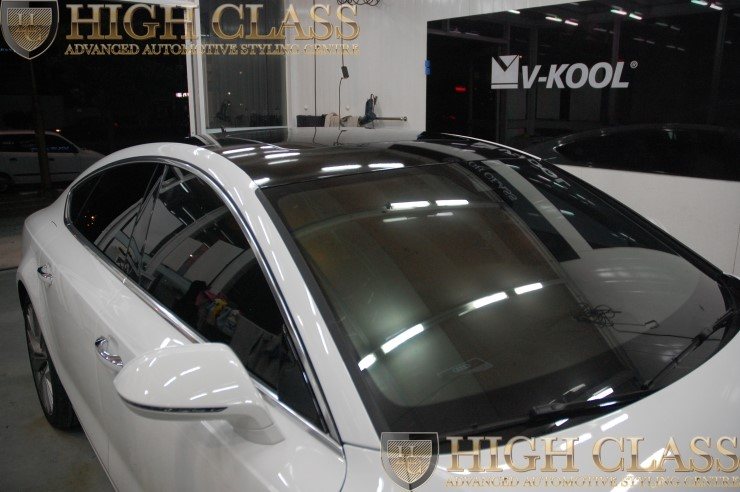 뉴 아우디 A7 50TDI 창원 루프스킨 시공 하이클라스에서 했어요 