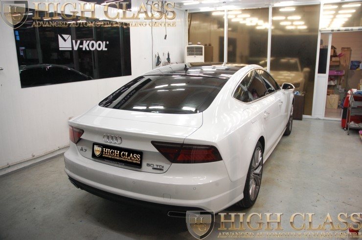 뉴 아우디 A7 50TDI 창원 루프스킨 시공 하이클라스에서 했어요 