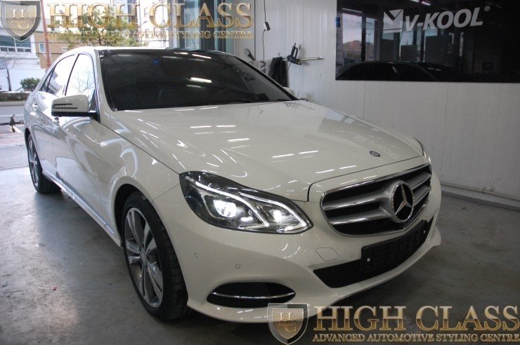 벤츠 E300 E클래스 브이쿨썬팅 + 아톰골드 S200 블랙박스 장착 창원 하이클라스에서 
