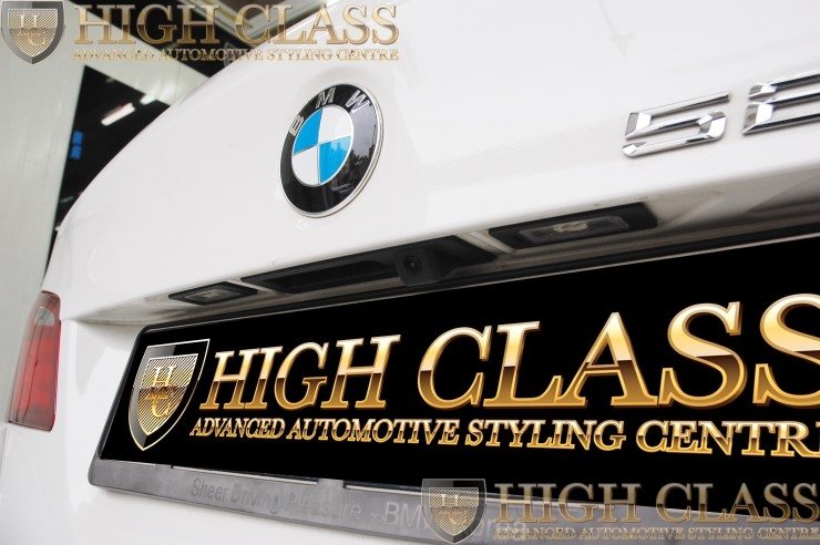 BMW 520d 순정형 후방카메라 창원 하이클라스에서 장착했어요