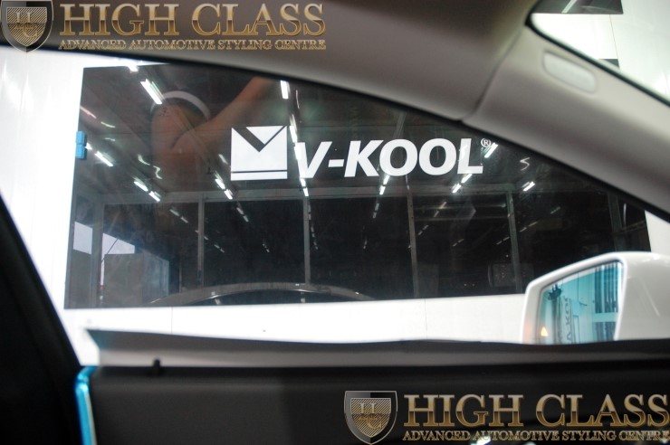 창원 브이쿨썬팅 전문대리점 하이클라스에서 벤츠 CLS350d 브이쿨썬팅 시공하고 현대웰슨 WS-6500FG 블랙박스도 장착했어요  