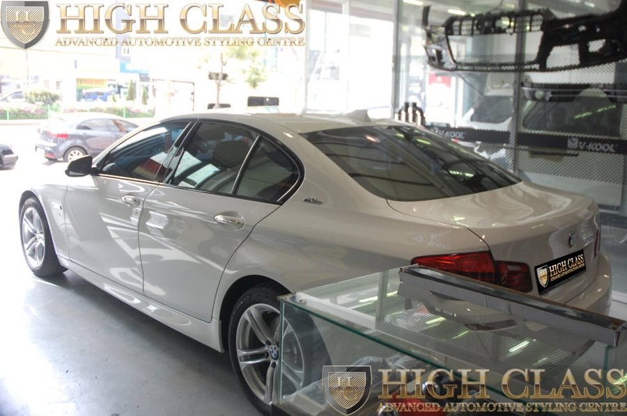 BMW 520d 무빙도어스커프 창원 LED 튜닝 여기서