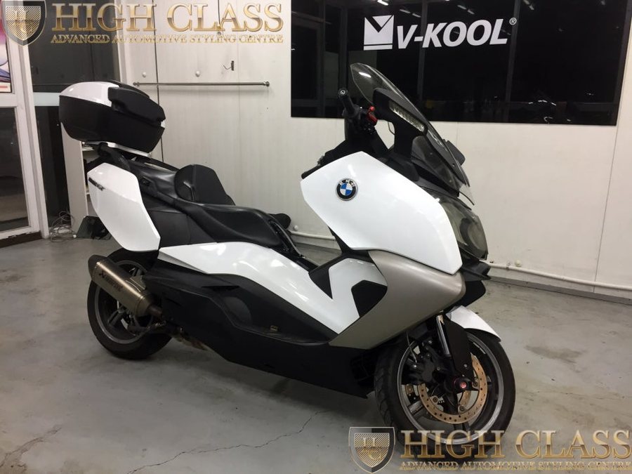 창원 바이크랩핑 BMW C650GT 전체를 화이트 카스킨으로