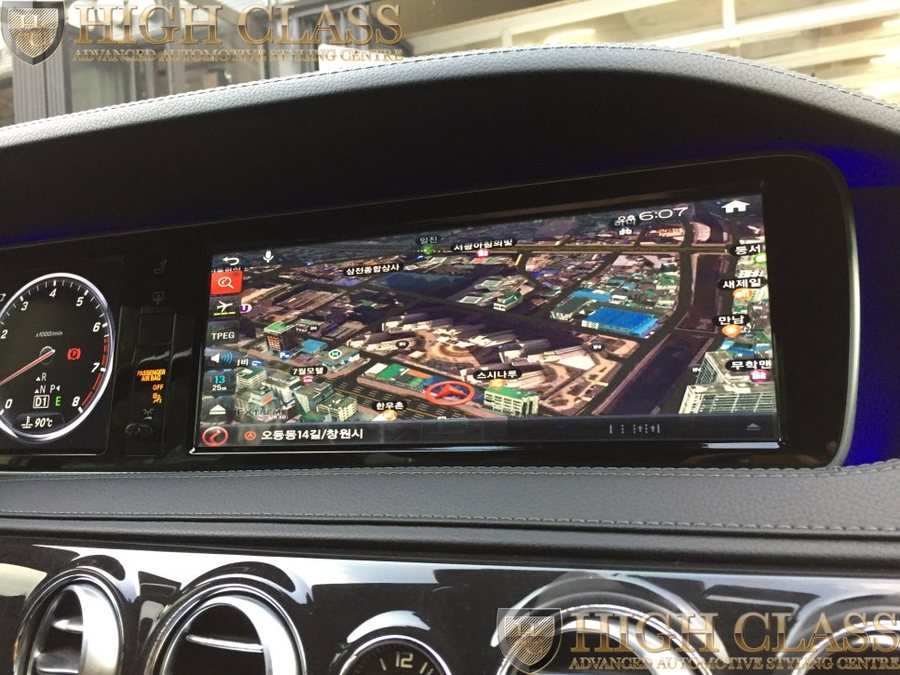 창원 수입차 네비게이션 매립 벤츠 S500 순정의 답답함 아이나비X1큐브로 해소