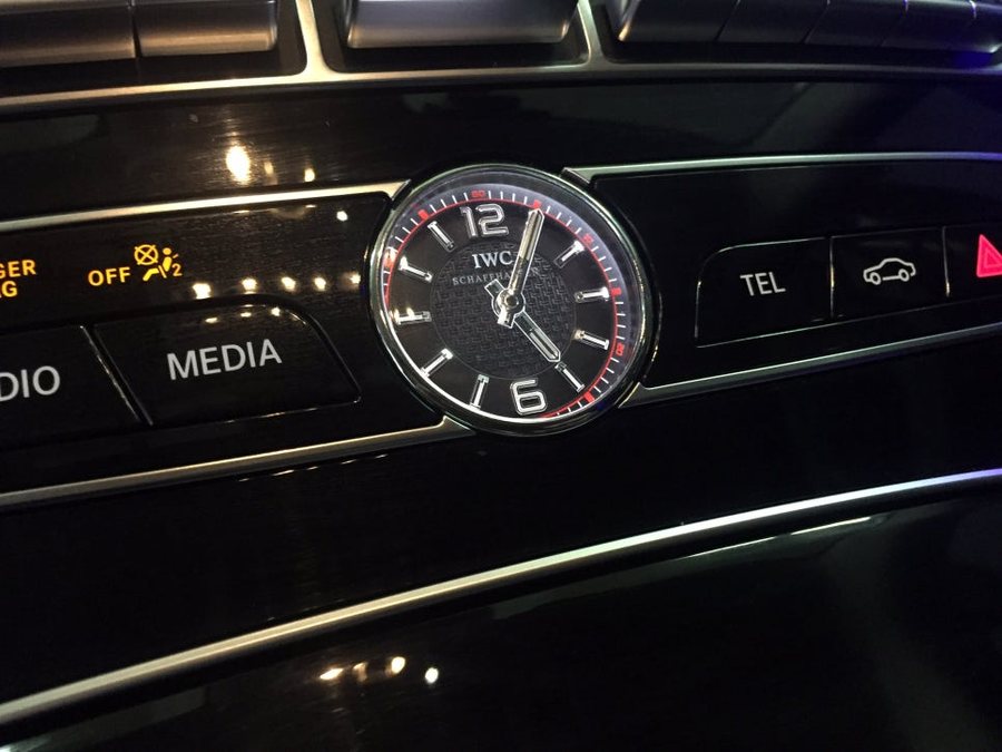 벤츠 AMG IWC 시계 W213 E220에 순정옵션 튜닝