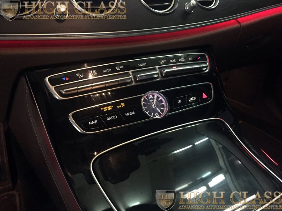 벤츠 AMG IWC 시계 W213 E220에 순정옵션 튜닝