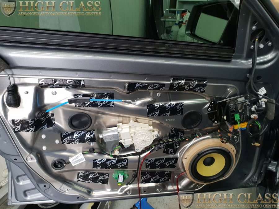 벤츠 E300 포칼 es165k로 스피커 교체