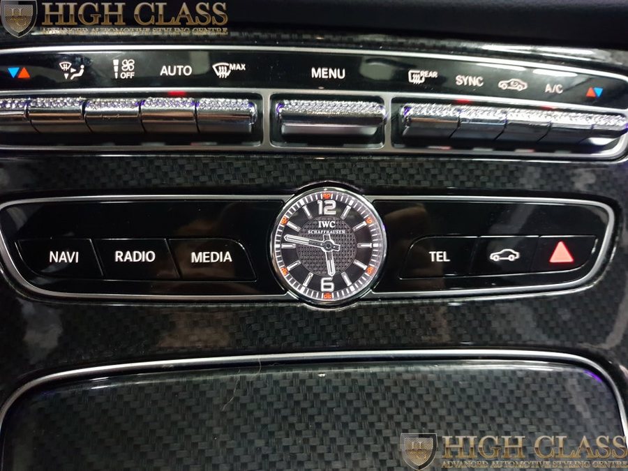 벤츠 E220d IWC 시계 순정품 장착