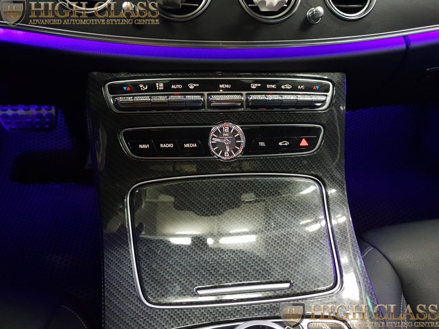 벤츠 E220d IWC 시계 순정품 장착