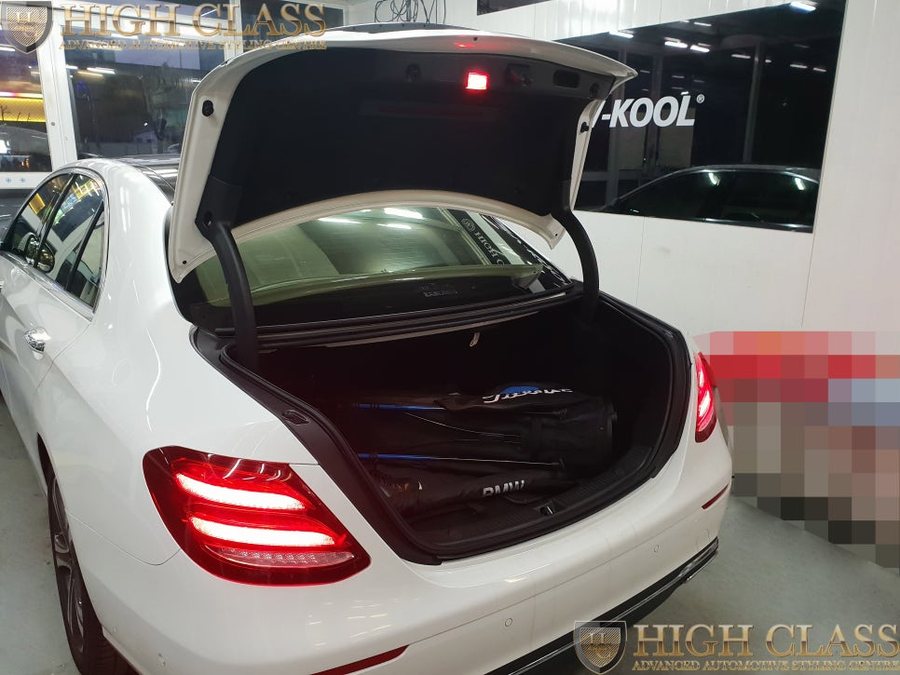 벤츠 E300 순정 전동트렁크 업그레이드