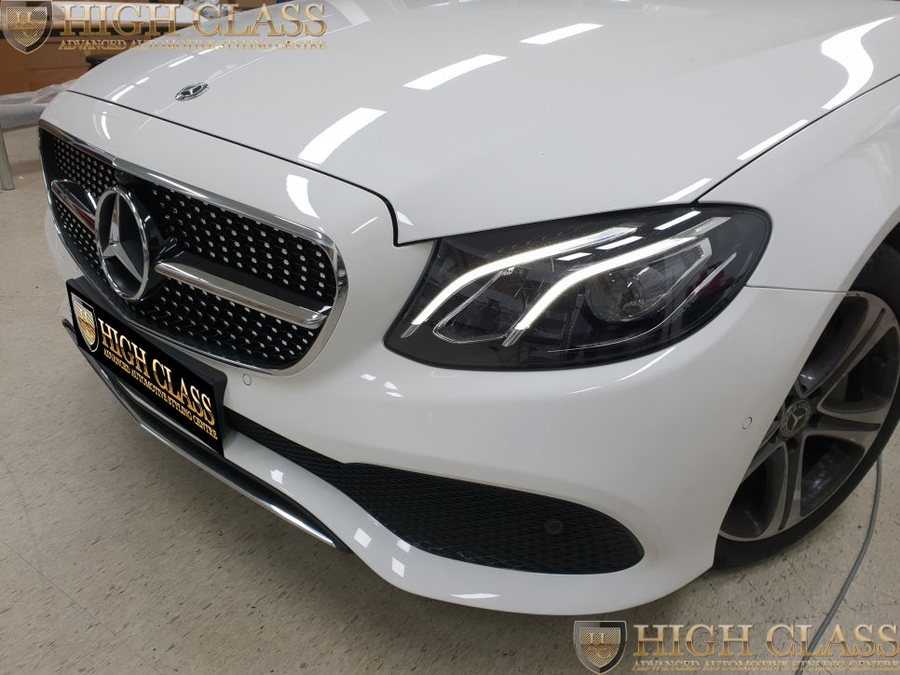 벤츠 E300 통풍시트와 다이아몬드 그릴 장착기