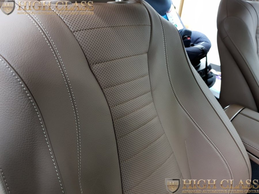 벤츠 E300 통풍시트와 다이아몬드 그릴 장착기