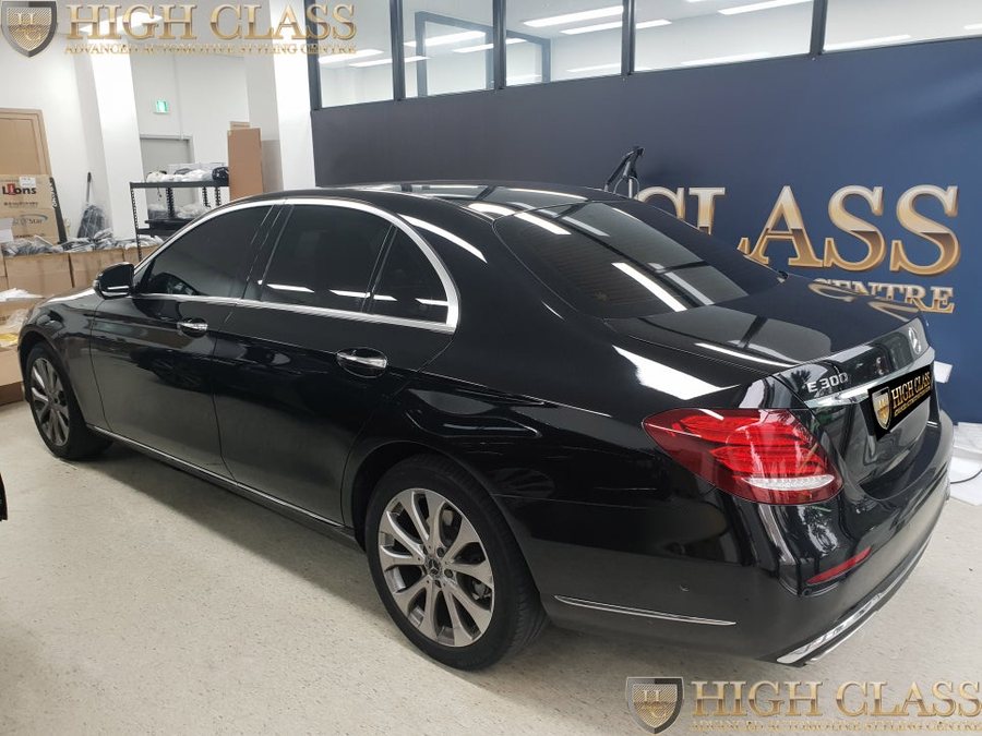 벤츠 E클래스 E300 전동센터스피커 및 AMG 신형카본핸들