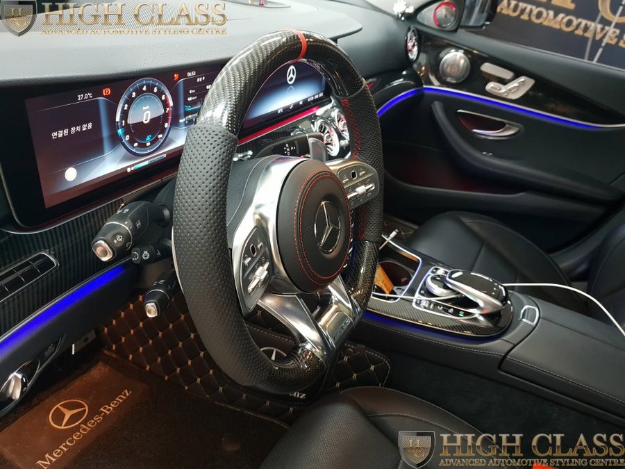 벤츠 E클래스 E300 전동센터스피커 및 AMG 신형카본핸들