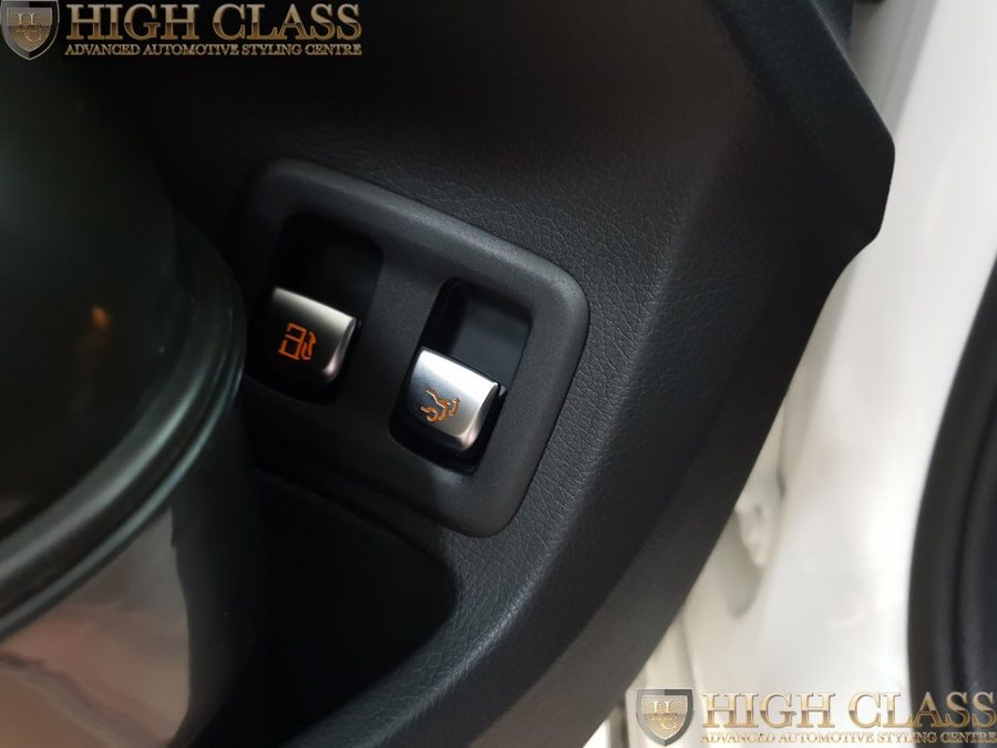 벤츠 C클래스 C350e 순정전동트렁크 옵션 업그레이드