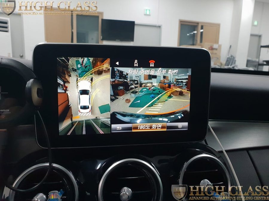 벤츠 C클래스 C220d 순정 어라운드뷰 360도 화면으로 안전운전