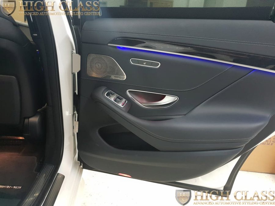 벤츠 S클래스 S350d 부메스터 빠진 옵션에 전동트위터 및 미드 커버