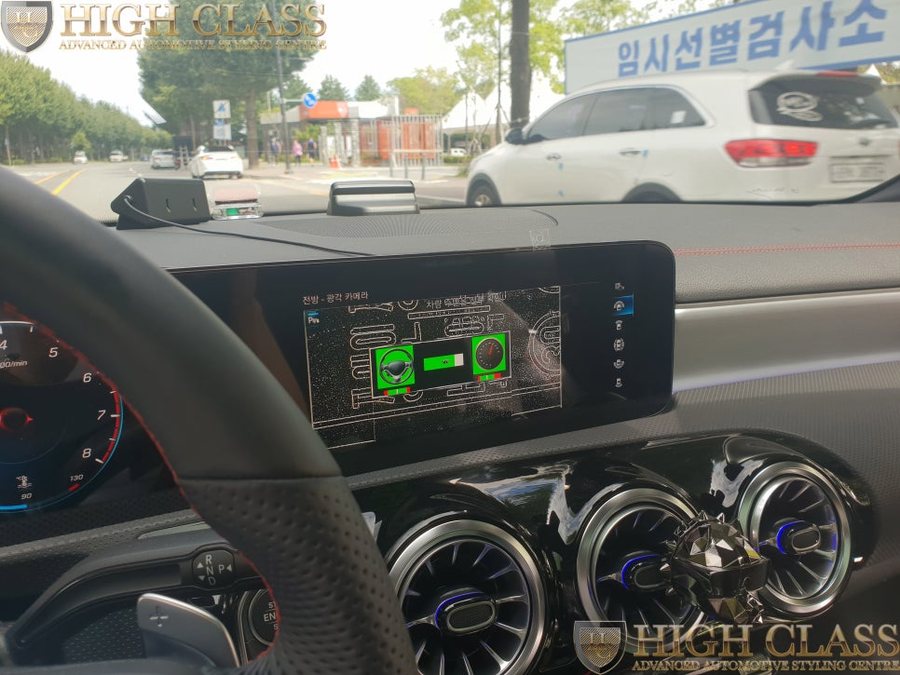 벤츠 CLA 실생활 순정 옵션 어라운드뷰 세로그릴 장착