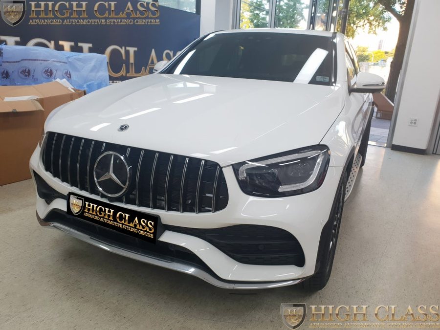 벤츠 GLC 쿠페 송풍구 대시보드 엠비언트 화려한 조명