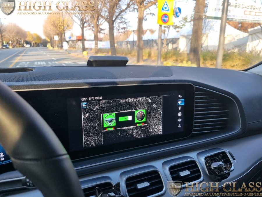 벤츠 GLE 300d 순정 어라운드뷰 옵션 없다면 장착하시면 되겠죠^^