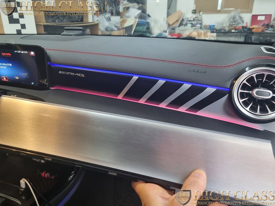 벤츠 CLA AMG 에디션 버전 대시보드 엠비언트