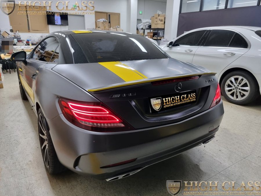 벤츠 SLC 43 AMG 세로그릴 송풍구 + 12색 엠비언트 업그레이드