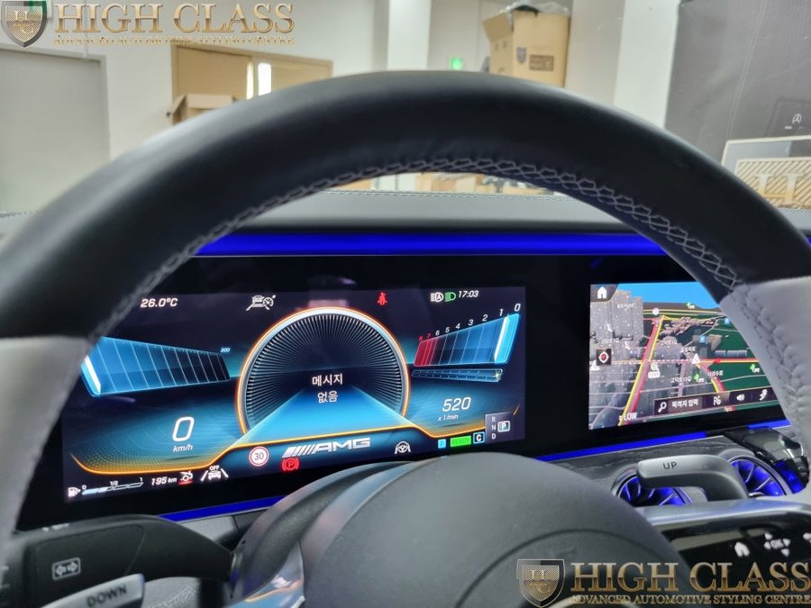 벤츠 GT 43 AMG - 전동센터스피커 / 미드레인지 / 2열 송풍구 / 시트백라인 / 안전벨트 엠비언트 풀튜닝