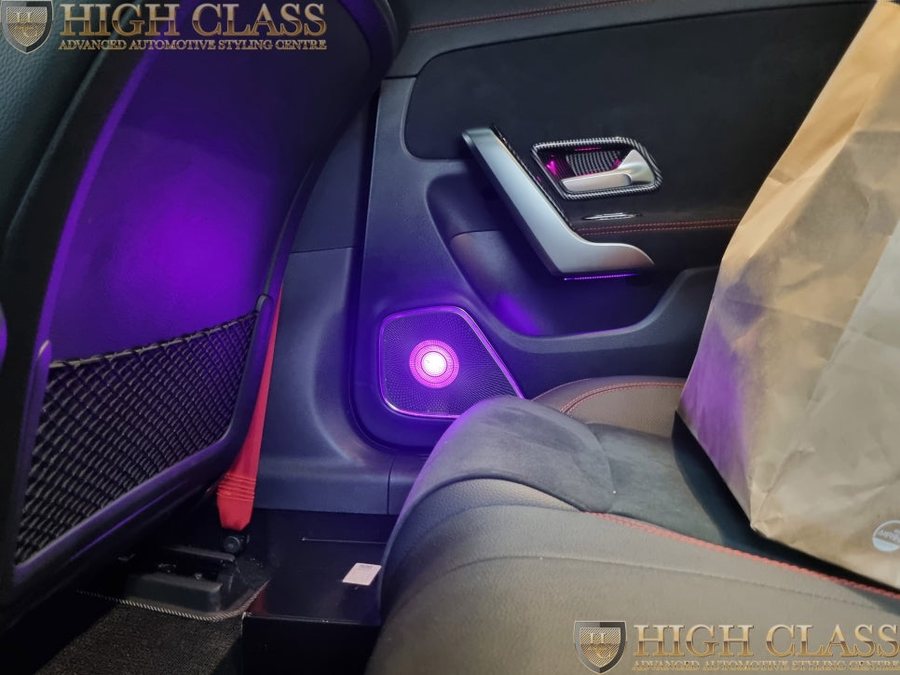 벤츠 CLA 센터콘솔 하단 엠비언트 / 부메스터 도어 스피커 미드레인지 엠비언트