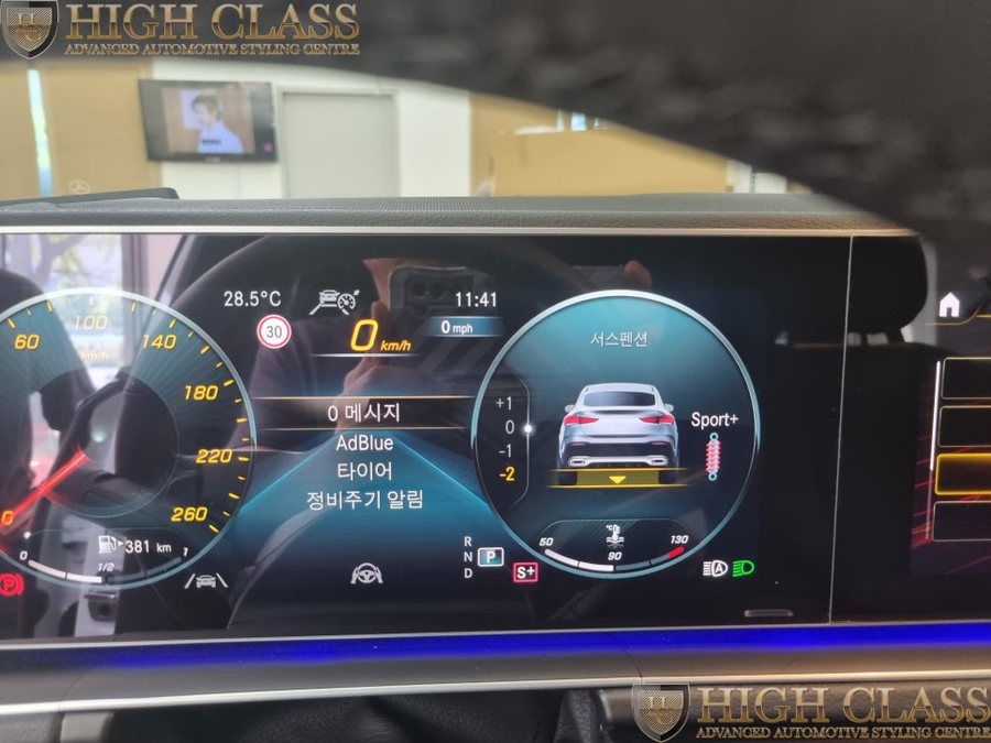 벤츠 GLE 400d 스포츠 플러스 모드 + 반자율 주행 확장 코딩 업그레이드 된 기능
