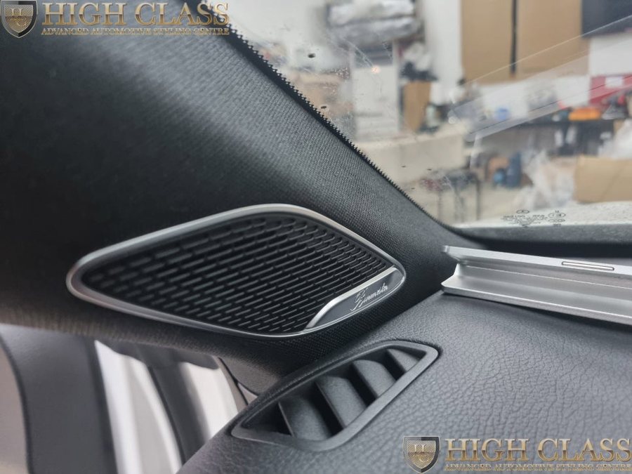 벤츠 CLA 250 순정 부메스터 커버 A필러 포인트