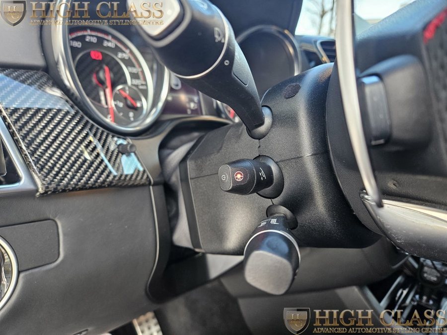 벤츠 GLE W166 레드 컬러 안전벨트 AMG 핸들열선