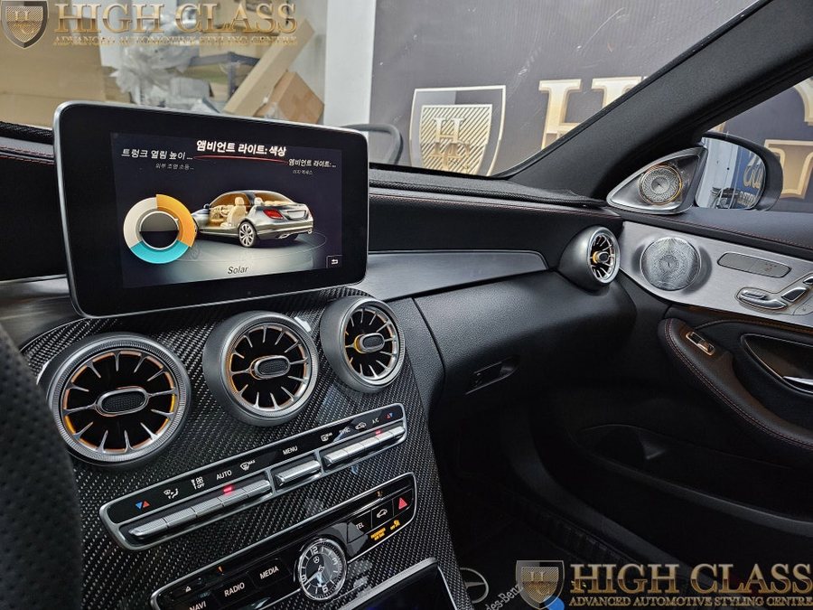 럭셔리와 스타일을 더한 벤츠 C43 AMG 엠비언트 조명 커스텀