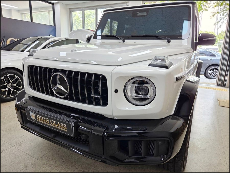 신형 벤츠 G63 AMG 레드 안전벨트부터 R버튼 조수석 워크인까지, 갓 출고된 지바겐을 완성하다