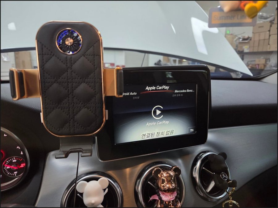 벤츠 GLA220 2019년식, 순정 카플레이·안드로이드 오토 코딩으로 스마트폰 연결